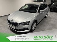 Skoda Scala, Tour Vorb VZE Digi elektr Heckkl vo hi SpurAssist Connect Sunset 4xEFH Ladeboden Armlehne Metallic, Jahr 2024 - Beilngries