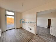Komplett renovierte 4 Zimmer Wohnung, Balkon, 2 Bäder - Stralsund