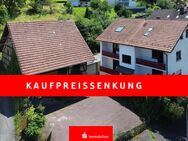 Zweifamilienhaus mit großem Grundstück, Scheune und Garage im Flörsbachtal - Flörsbachtal