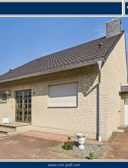 Zeitlose Eleganz in Split-Level-Bauweise - mit Kamin, Garage und Dachausbauoption - Bergheim (Nordrhein-Westfalen)