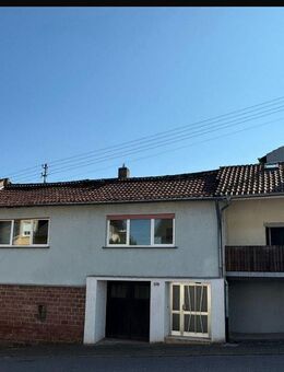 Renovierungsbedürftiges Einfamilienhaus in Siegburg - Rehlingen-Siersburg