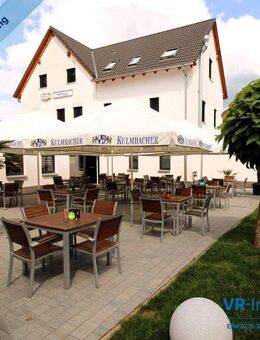 Ideal, um Wohnen und Arbeit zu verbinden: Top saniertes Wohn- und Geschäftshaus in Allersberg! - Allersberg