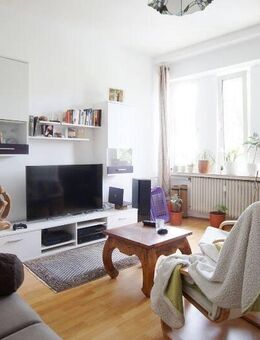 Charmante Altbauwohnung - vermietete 2-Zimmer-Wohnung in Frankfurt-Griesheim - Frankfurt (Main)
