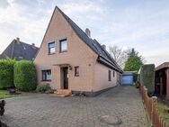 Zweifamilienhaus in Bremen-Burglesum - Teilvermietet mit separaten Eingängen sucht neuen Eigentümer - Bremen