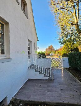Zuhause mit Charakter: Zweifamilienhaus mit großem Garten und viel Potenzial in Bodnegg zu verkaufen - Bodnegg