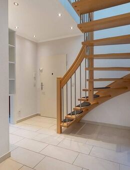 117 m² auf 4 Zimmern und zwei Etagen - Maisonette mit top Anbindung - Hamburg