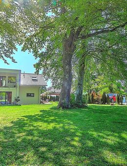 MODERNES EFH MIT EINLIEGERWOHNUNG IN RUHIGER VILLENLAGE VON PÖCKING! - Pöcking