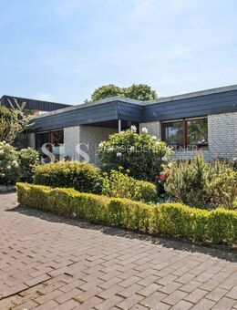 Großzügiger Bungalow am Feldrand mit über 200?m² Wohnfläche, Kamin, Garten und wertiger Ausstattung - Dorsten
