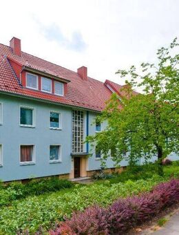 4-Zimmer-Dachgeschosswohnung in ruhigem MFH frei! - Osnabrück