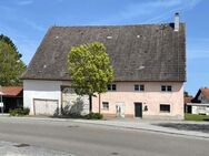 Denkmalgeschütztes Bauernhaus mit viel Platz - Villingen-Schwenningen