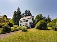 Villa auf riesigem Traumgrundstück mit parkähnlichem Flair! - Neusäß