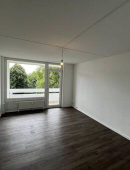 Schöne 2 Zimmer Wohnung, zum einziehen bereit. - Kiel