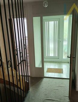 Sanierungsbedürftiges Reihenmittelhaus, ideal für individuelle Gestaltung - Kaufbeuren