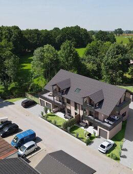 Wohnen über den Dingen - 4-Zimmer-DG-Traum mit Licht, Weite & Stil am Tännelbach - Raubling