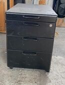 Rollcontainer in 8200