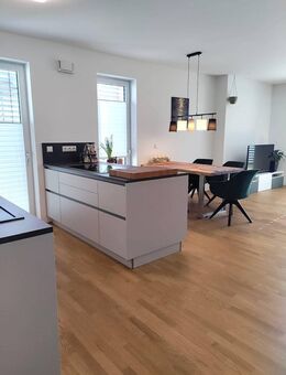 Großzügige Eigentumswohnung mit Gartenanteil - Nittenau