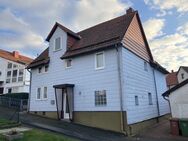 Einfamilienhaus mit Garten und Garage in Espenau-Hohenkirchen - Espenau