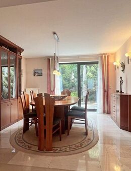 WOHNEN IM EIGENEN ZUHAUSE! 6 Zimmer - Waldbröl