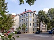 TOP-sanierte Eigentumswohnung mit Einbauküche & Balkon im Gründerzeithaus - Gotha