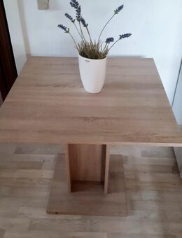 Moderner Küchentisch in Eicheoptik – top Zustand! - Eime