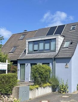 Top-modernisierte Doppelhaushälfte in Hafennähe - Laboe