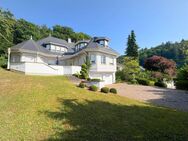 Villa mit traumhaftem Grundstück - Igel