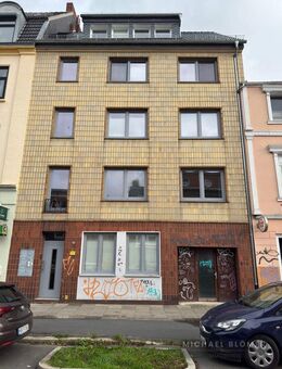 Mehrfamilienhaus top saniert, Dach neu, Solaranlage in der Neustadt zu verkaufen 5,5 % Rendite! - Bremen