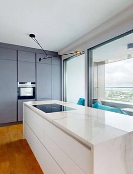 Exklusive und komfortable Wohnung mit Panoramablick - Frankfurt (Main)