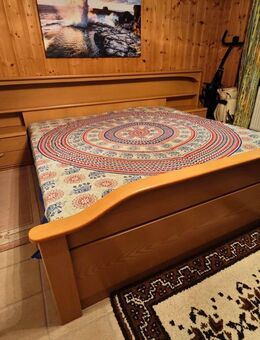 Verschenke Massivholzbett - Leingarten