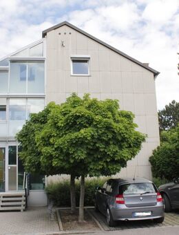 Vollvermietetes Mehrfamilienhaus mit Gewerbe - Augsburg