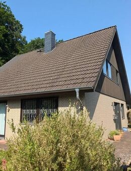 Großzügiges Einfamilienhaus mit Charme und Erweiterung in ruhiger Lage von Unterlüß-provisionsfrei ! - Unterlüß