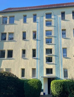 *SANIERT* - 2 Zimmer mit Blick ins Grüne - Bad Lausick