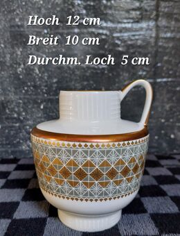 Schöne Vase von Bavaria Jaeger & Co  Germany - Hannover Buchholz-Kleefeld