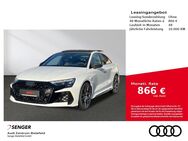 Audi RS3, Limousine 280 km h, Jahr 2022 - Bielefeld