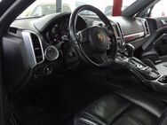 Porsche Cayenne 3.0 Diesel PANO/AHK/21"/LUFT/1.HAND - Bünde