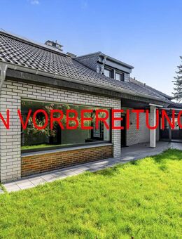 ## IN VORBEREITUNG ## Großzügiges Haus in ländlicher Lage mit Nebengebäude, Paddock und Grünland - Remscheid