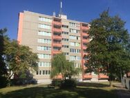 LOHMAR-Zentrum, gepflegtes Appartement, ca. 26 m² Wfl., Wannenbad, Balkon, Keller. - Lohmar