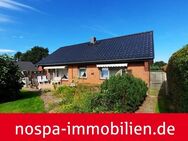 Teilunterkellerter Bungalow mit integrierter Garage, vier Zimmern und zwei Terrassen! - Schleswig