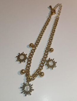 Elegantes goldfarbenes Armband mit Sonnenanhängern - Viernheim