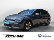 VW Golf, 1.5 TSI VIII Move, Jahr 2023 - Ellwangen (Jagst)