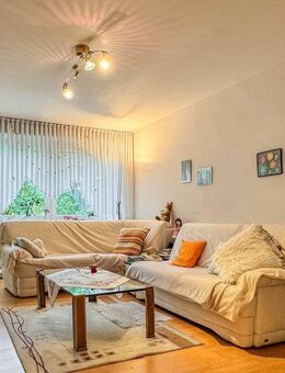 Schöne und bezugsfreie 3-Zimmer-Wohnung mit Loggia und Garage in Tannenbusch - Bonn