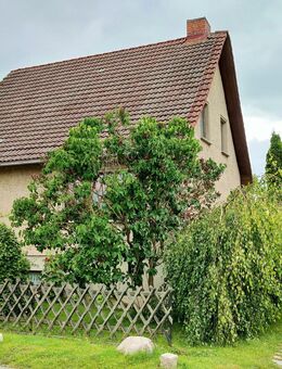 Ruhige Wohnidylle in der Nähe des Hafens mit separatem Bauplatz...! - Putbus