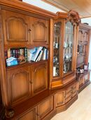 Zu Verschenken! Wohnzimmerschrank Nussbaum Massivholz in 58849