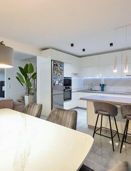 Moderne Doppelhaushälfte in Friedberg mit hohem Wohnkomfort - Friedberg