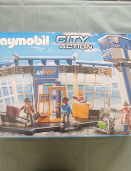 Playmobil City Action Airport - Halbe