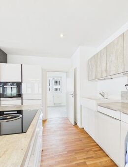 Approx. 160?m², 2 Floors, 100% You - Space That Works as Flexibly as You Do - Nürnberg