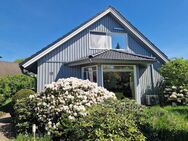 Leben im Grünen - Architekten-Holzhaus in bester Lage Holms - ohne Courtage - Holm (Landkreis Pinneberg)