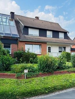 Attraktives Zweifamilienhaus in ruhiger Siedlungslage in Bad Iburg - Sentrup - Bad Iburg