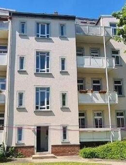 ***Geräumige 3-Raumwohnung mit neuem Fußboden und Balkon - Chemnitz