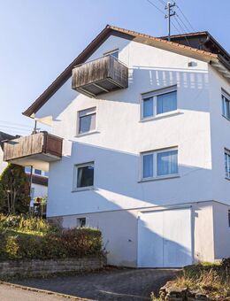 2-Familienhaus in toller Aussichtslage am Fuße des Jusiberg, in Kürze frei - Kohlberg (Baden-Württemberg)